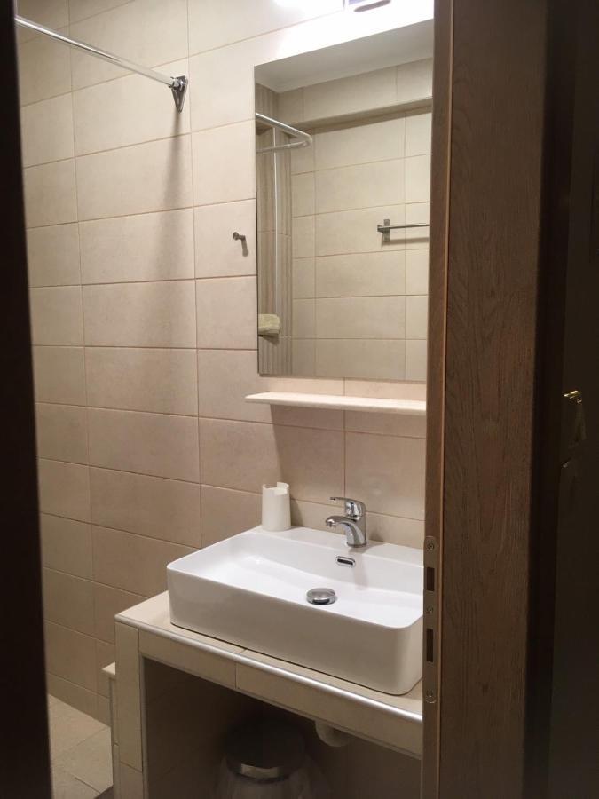 Marco'S Appartments Néa Poteídaia Eksteriør bilde