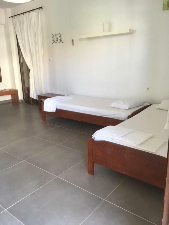 Marco'S Appartments Néa Poteídaia Eksteriør bilde